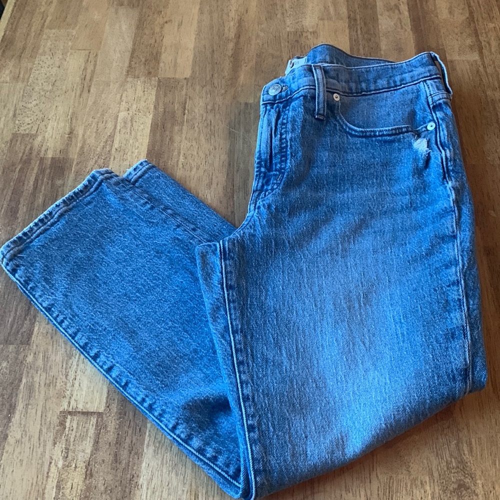 Madewell The Mid-rise perfect vintage jean.